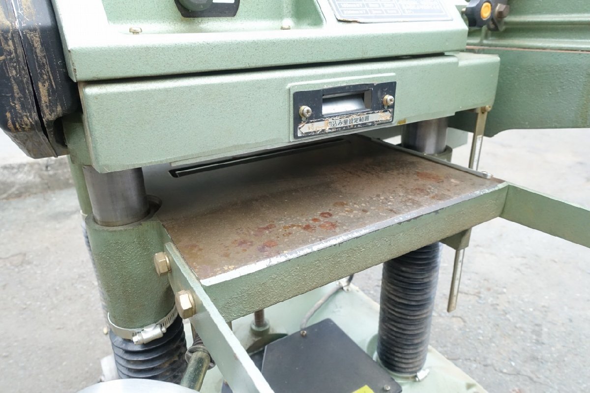 静岡県発 日立 320mm/160mm 自動カンナ盤 P100FD1 100V 木工 静岡県発 日立 320mm/160mm 自動カンナ盤 P100FD1 100V 木工