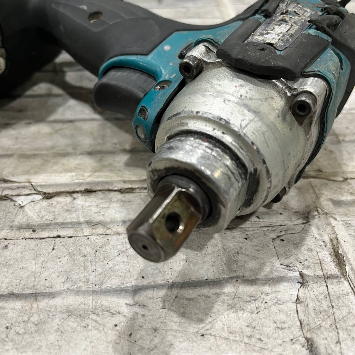 中古品】☆マキタ(makita) コードレスインパクトレンチ TW281DRTX 中古品】☆マキタ(makita) コードレスインパクトレンチ TW281DRTX