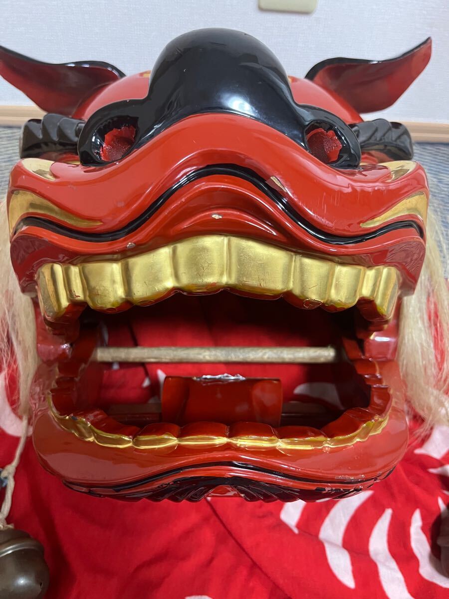 大ぶり】獅子舞 獅子頭 木彫 魔除け 祭 置物 古美術 神楽 - 工芸品 大ぶり】獅子舞 獅子頭 木彫 魔除け 祭 置物 古美術 神楽 - 工芸品