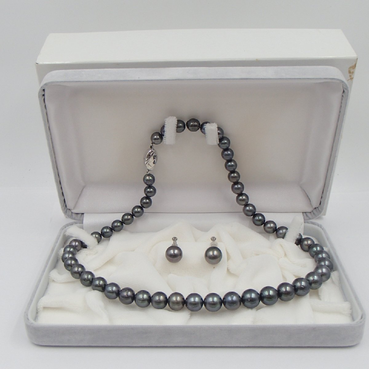 ◎黒パール ネックレス /silver 約57.3g 丸玉10.2㎜/K14WG 約4.9g 丸玉10.5㎜/ 真珠 アクセサリー 箱◎NN