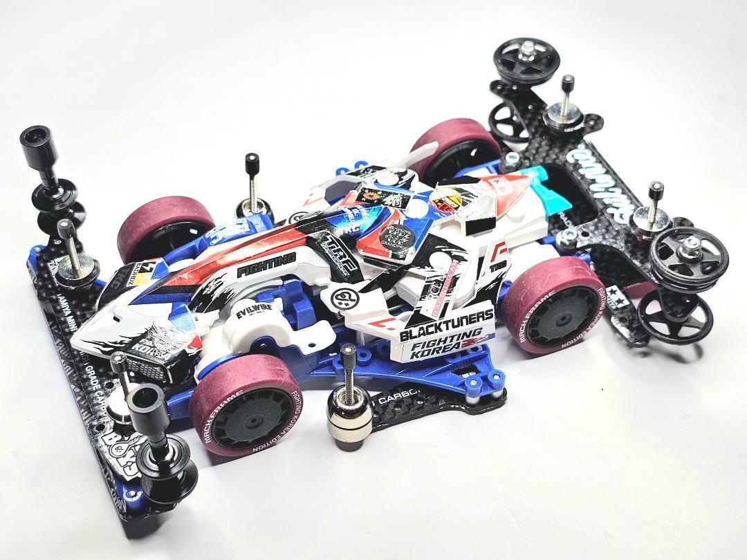 ミニ四駆 FMA完成品 (BMAXGP) 白 マッハフレーム + おまけ(ミニ ミニ四駆 FMA完成品 (BMAXGP) 白 マッハフレーム + おまけ(ミニ