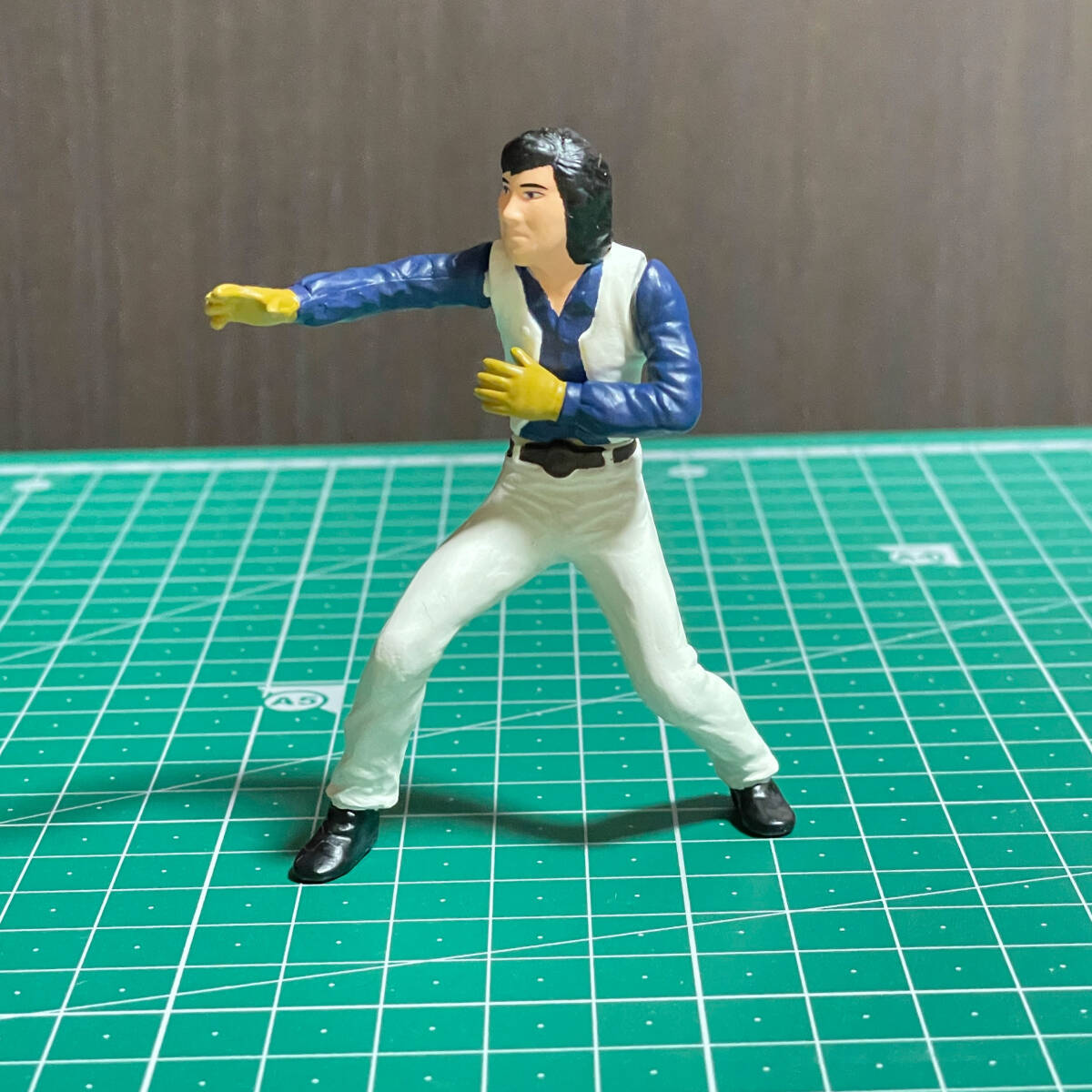 仮面ライダーV3風見志郎ミニフィギュア HGシリーズ 仮面ライダー 仮面ライダーV3風見志郎ミニフィギュア HGシリーズ 仮面ライダー