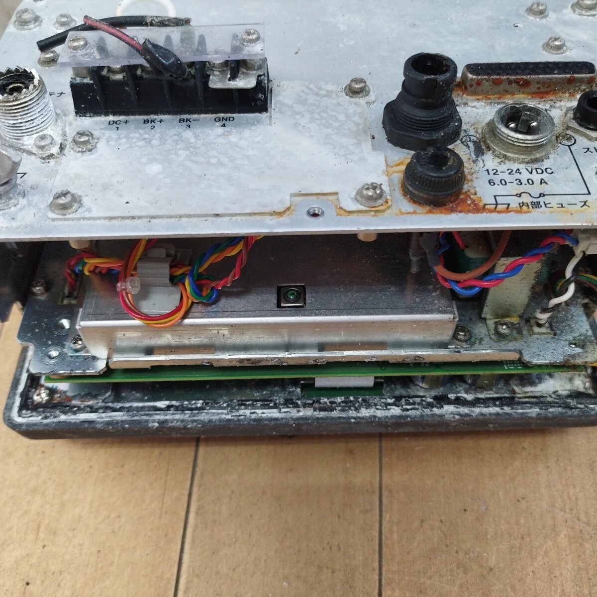 Yahoo!オークション - FURUNO DR-100 27MHz DSB送受信機 漁船 Yahoo!オークション - FURUNO DR-100 27MHz DSB送受信機 漁船