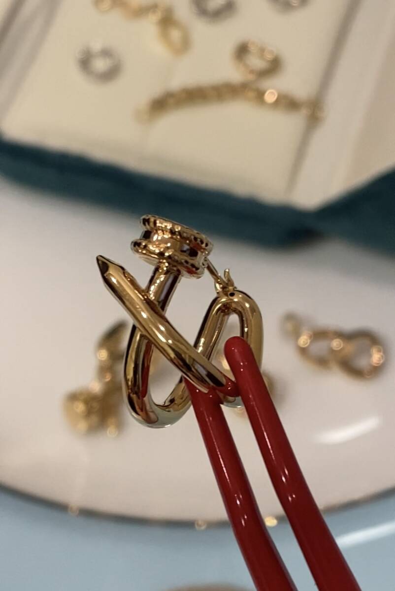 18K ピアス フープピアス リングピアス イタリアンジュエリー 釘 18K ピアス フープピアス リングピアス イタリアンジュエリー 釘