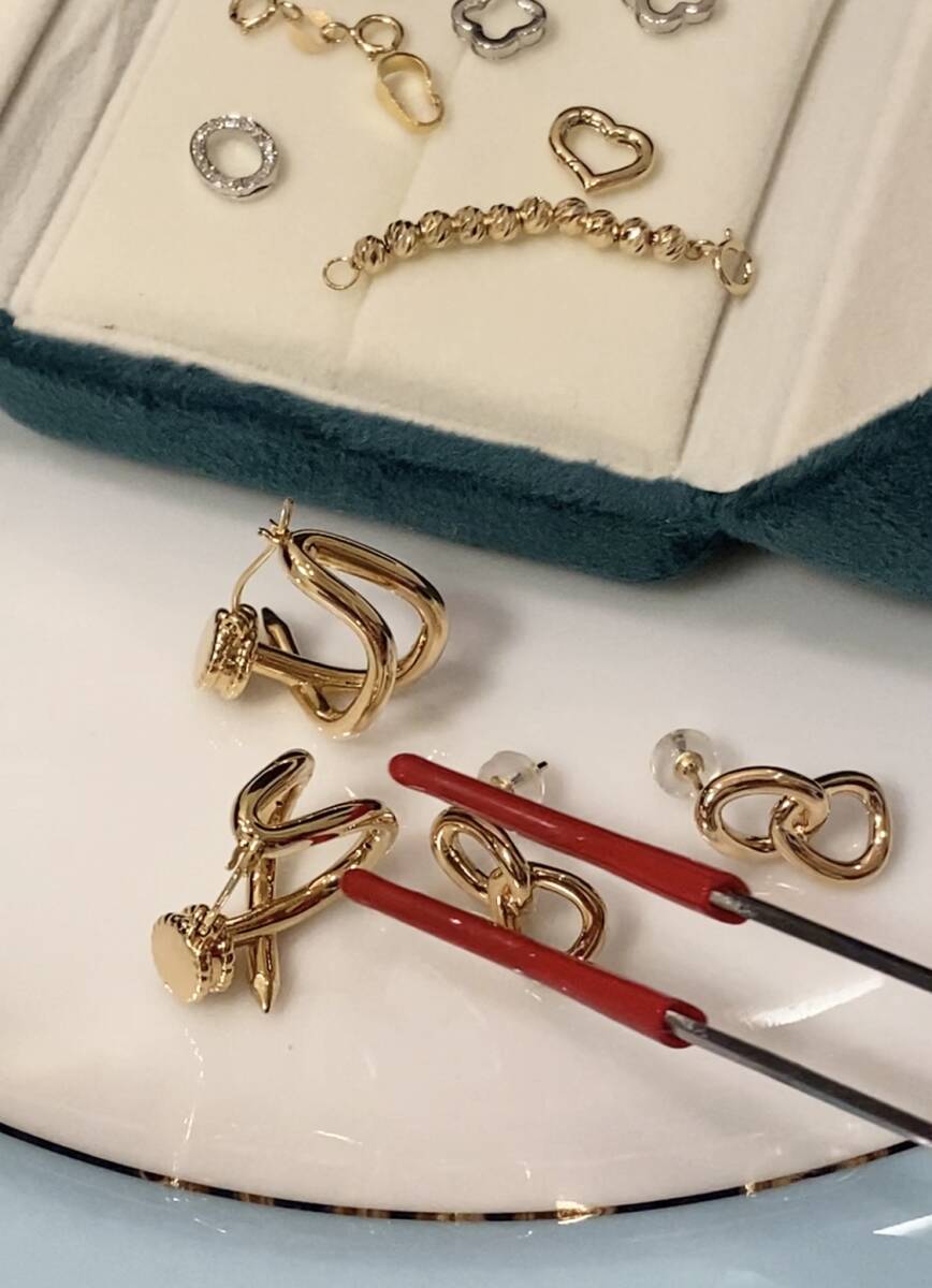 18K ピアス フープピアス リングピアス イタリアンジュエリー 釘 18K ピアス フープピアス リングピアス イタリアンジュエリー 釘