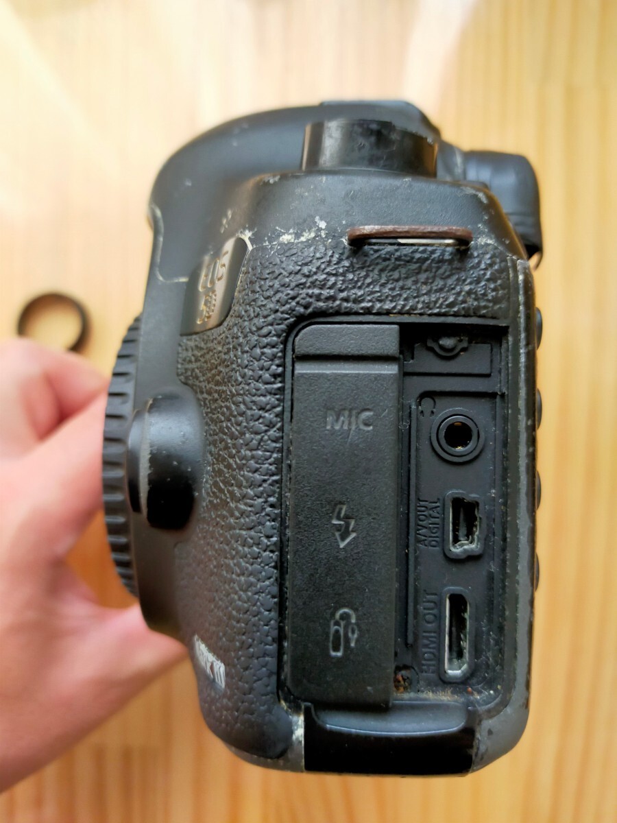☆実用品☆Canon キャノン デジタル一眼レフカメラ EOS 7D Mark ☆実用品☆Canon キャノン デジタル一眼レフカメラ EOS 7D Mark