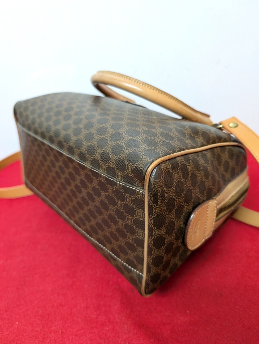 美品 極希少 Celine セリーヌ マカダム柄ミニボストンバッグ 美品 極希少 Celine セリーヌ マカダム柄ミニボストンバッグ
