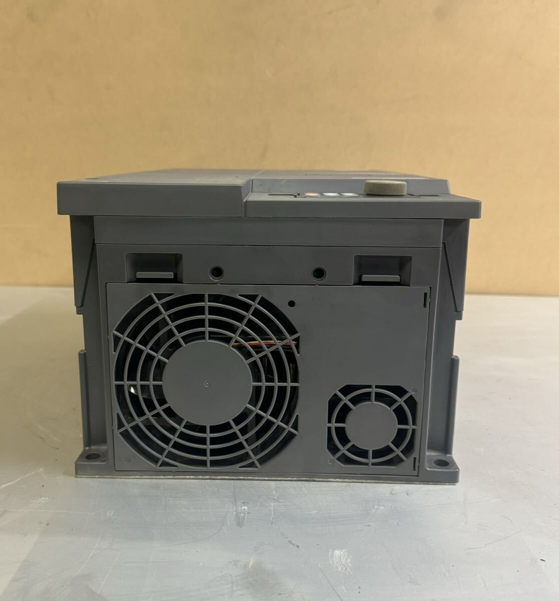 Yahoo!オークション - MITSUBISHI 三菱電機 インバーター 【 FR Yahoo!オークション - MITSUBISHI 三菱電機 インバーター 【 FR
