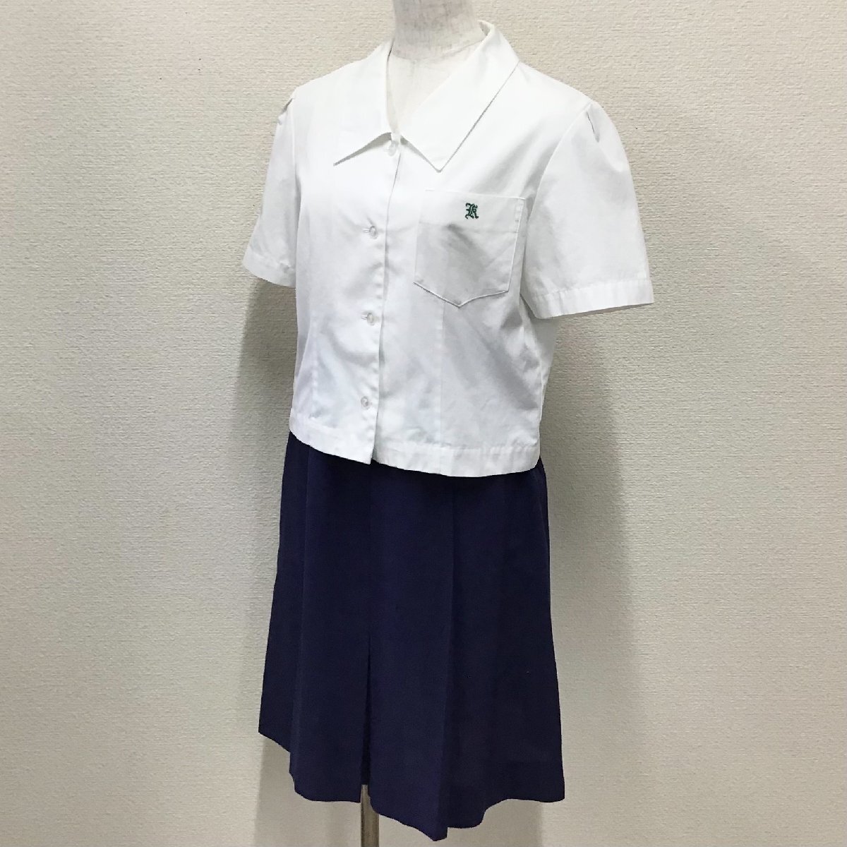 O950/A(中古)愛知県 一宮興道高校 女子制服2点 /指定品/M/W67 O950/A(中古)愛知県 一宮興道高校 女子制服2点 /指定品/M/W67