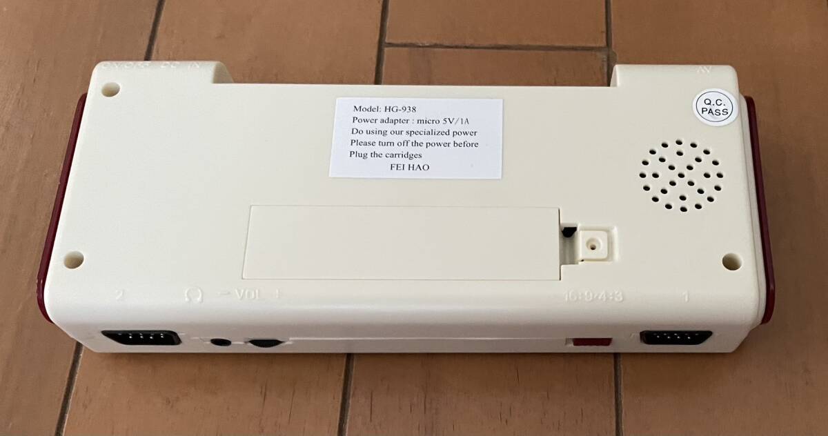 ファミコン互換機ポータブル ワイヤレスコントローラー HDMI仕様