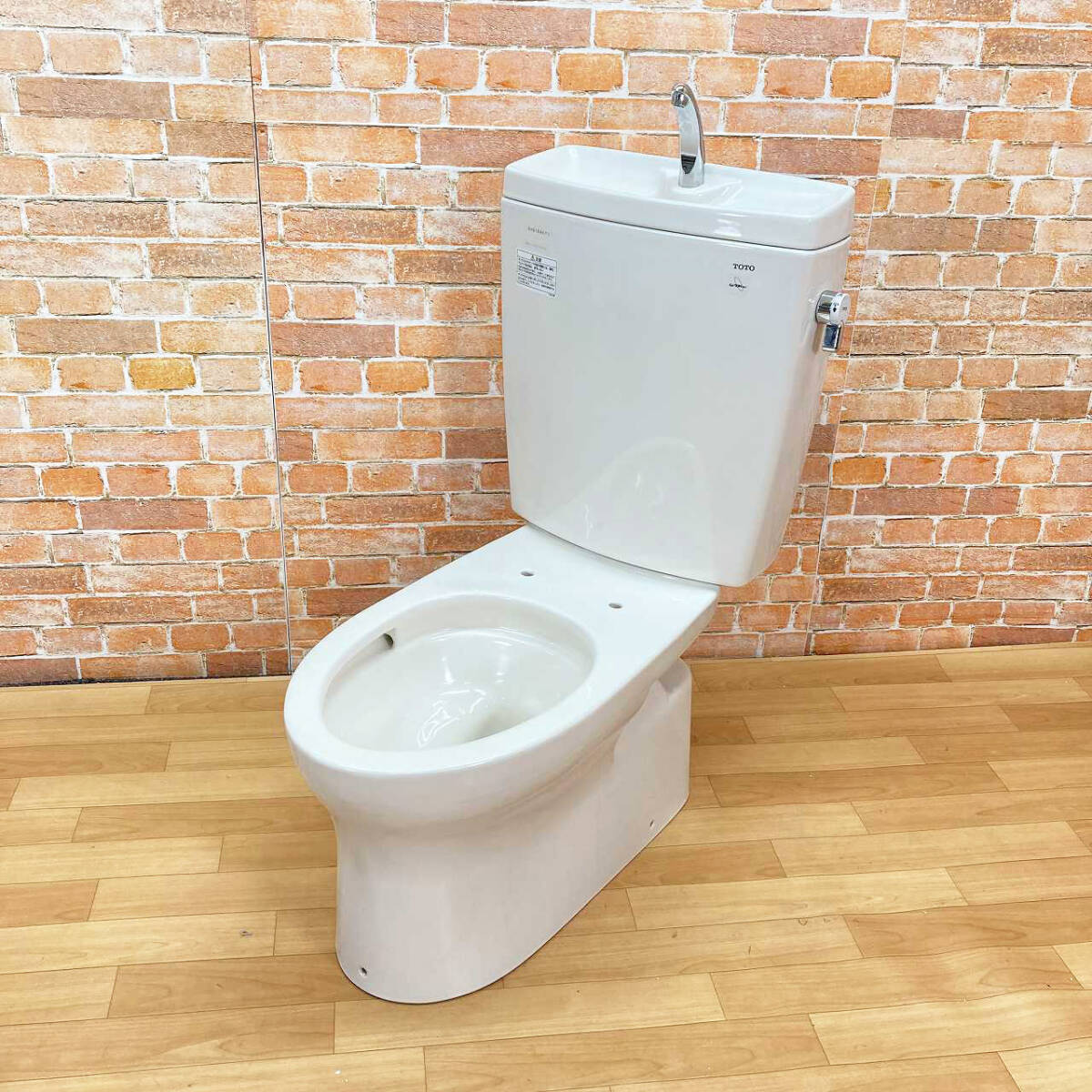 Yahoo!オークション - 【極上品】TOTO トイレ リモデルタイプ Yahoo!オークション - 【極上品】TOTO トイレ リモデルタイプ