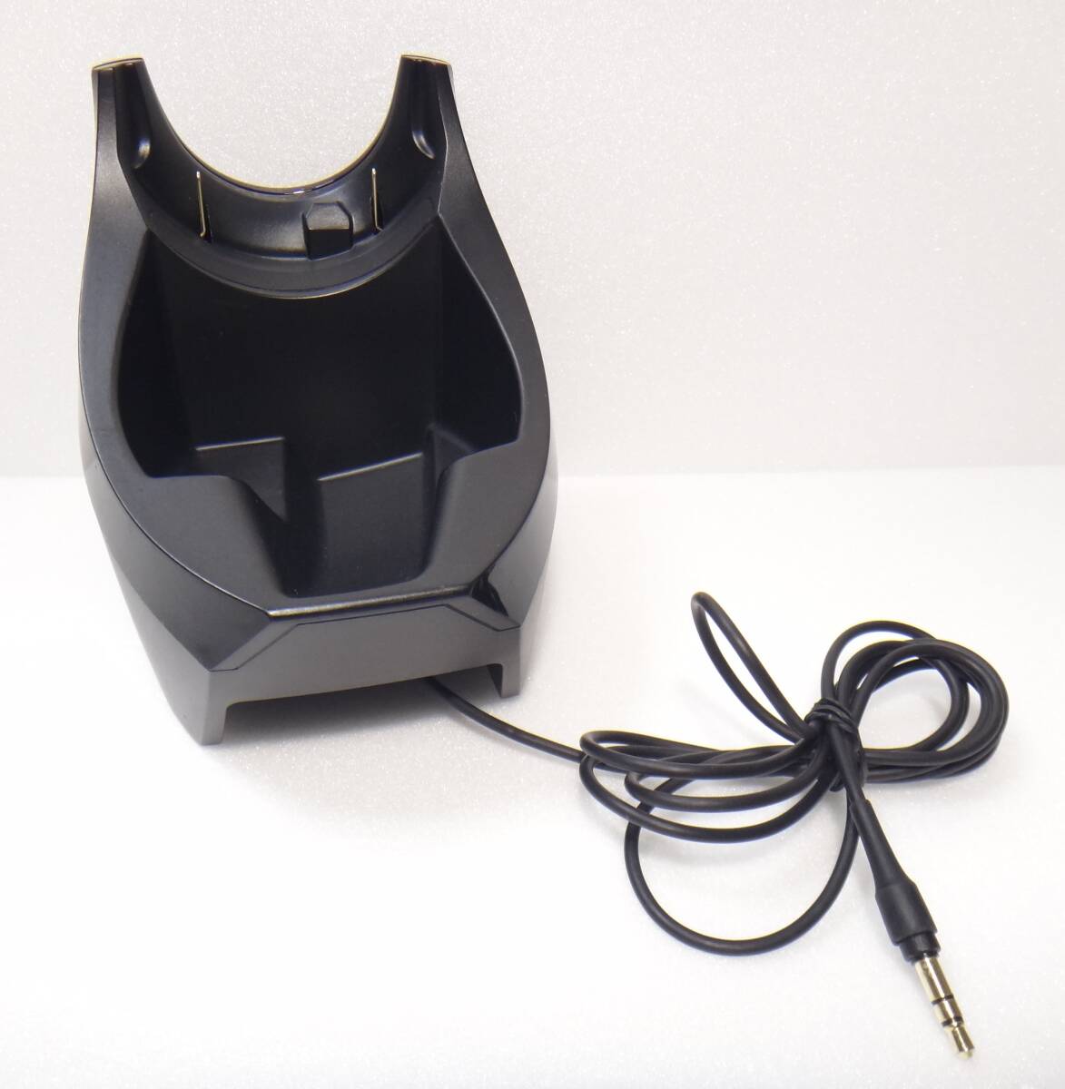 送料450円より オーディオテクニカ　AT-DWL770T　audio technica 動作未確認　現狀販売　トランスミッター　充電器？