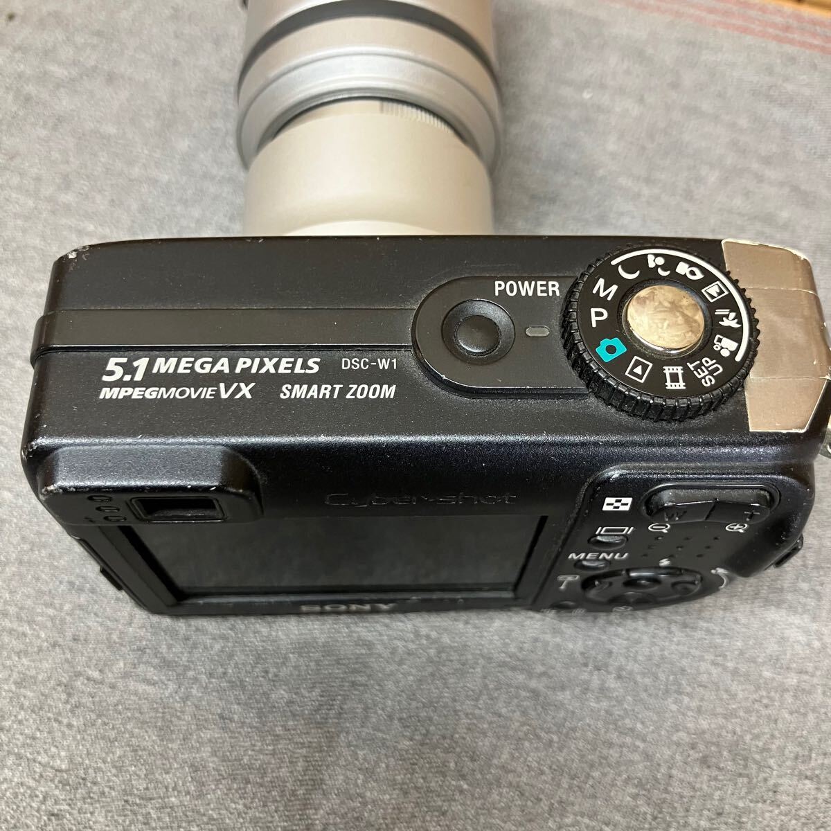 送料無料【Nふ2594】SONY Cyber-shot DSC-W1 デジタルカメラ 送料無料【Nふ2594】SONY Cyber-shot DSC-W1 デジタルカメラ
