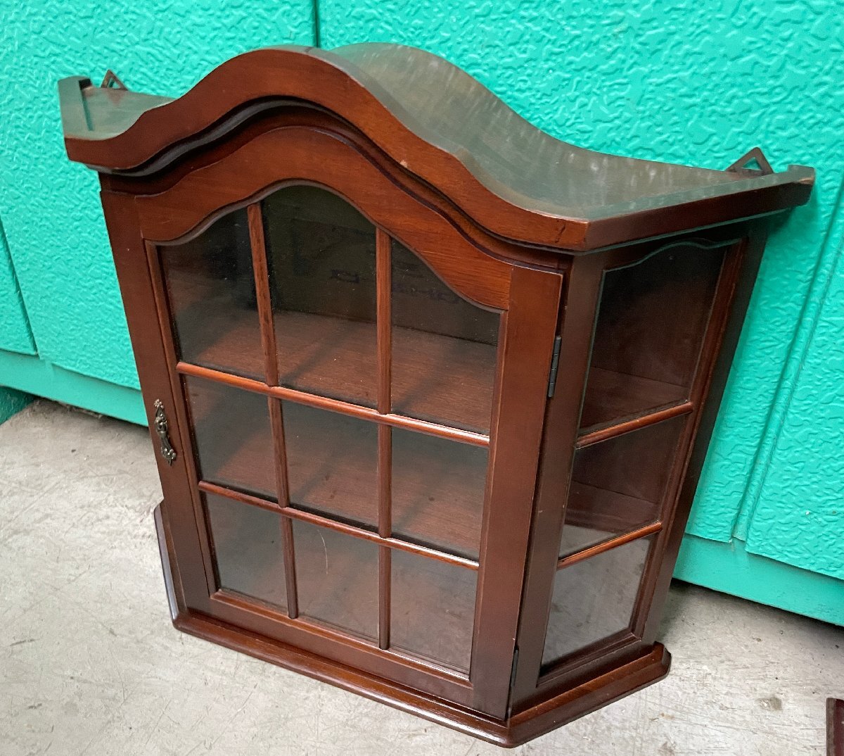 アンティーク/飾り棚/ディスプレイ棚/ウォールキャビネット/インテリア/3面ガラス