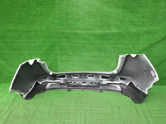 RV3 RV4 RV5 RV6 ヴェゼル 純正リアバンパー リヤ ホンダ ベゼル グレー 71501-3M0-0000 下部付 82304◇RV3⁄RV4⁄RV5⁄RV6 ヴェゼル 純正 リアバンパー スポイラー付