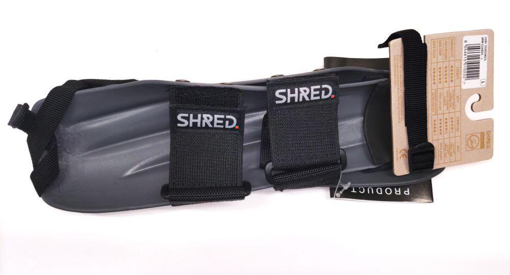 25SHRED　ARM GUARD　GREY/RUST　Lサイズ（30.5ｃｍ）　定価￥15950