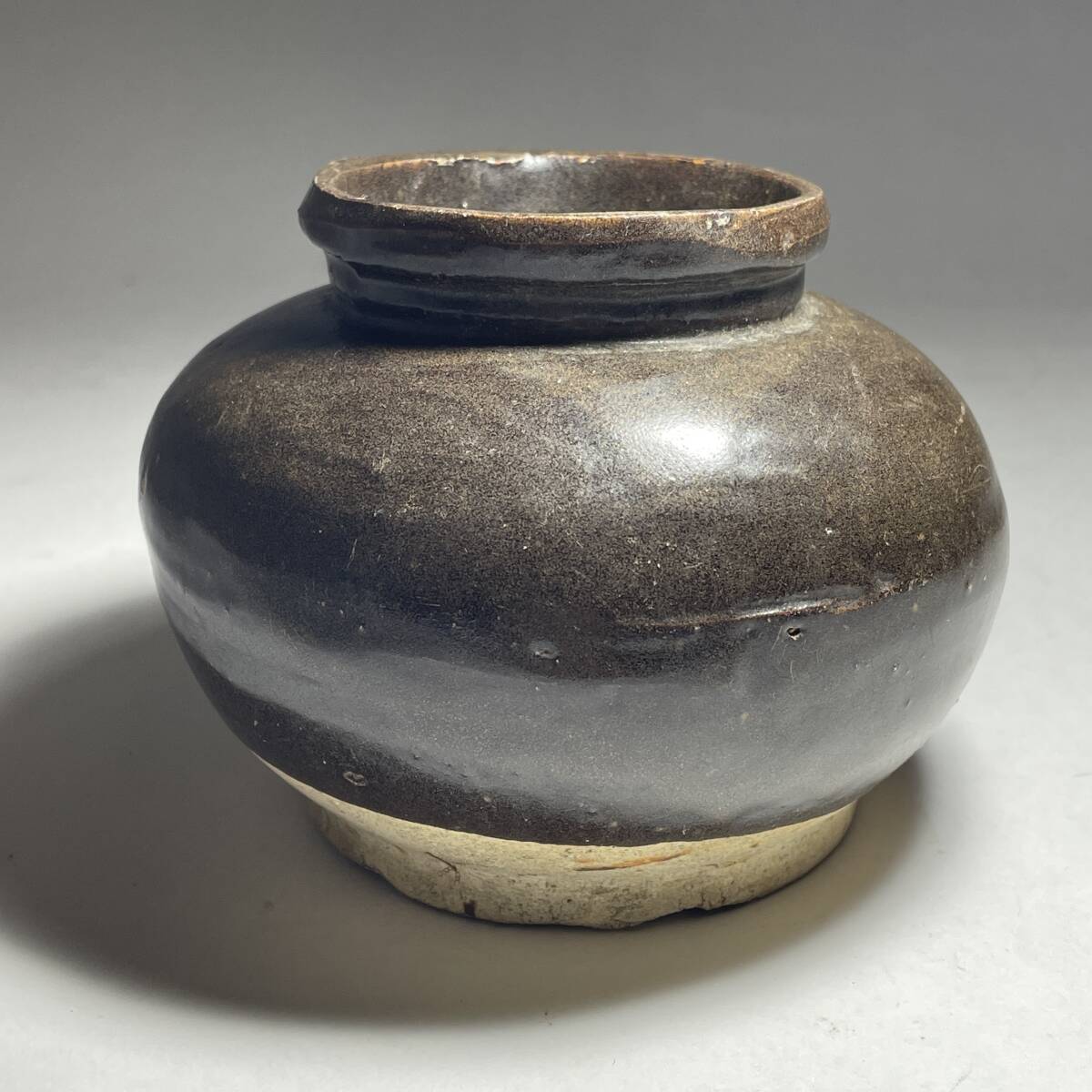 宋・古陶磁器・磁州窯・線條壺・冰裂紋・酒壺』極細工・東洋彫刻 宋・古陶磁器・磁州窯・線條壺・冰裂紋・酒壺』極細工・東洋彫刻