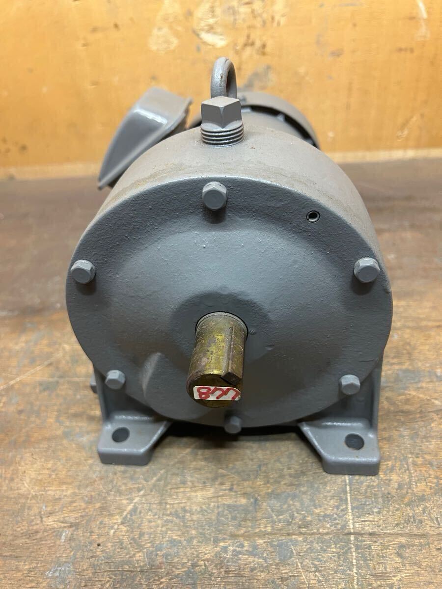 送料 0 日立ギヤドモータ三相200v0.4kw4p RATIO1:30 シャフト 送料 0 日立ギヤドモータ三相200v0.4kw4p RATIO1:30 シャフト