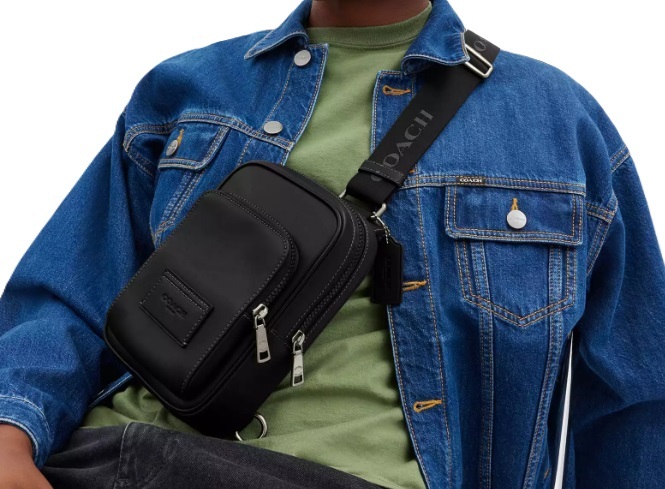 特価 完売 人気 COACH コーチ レーサー ボディバッグ スリング 特価 完売 人気 COACH コーチ レーサー ボディバッグ スリング
