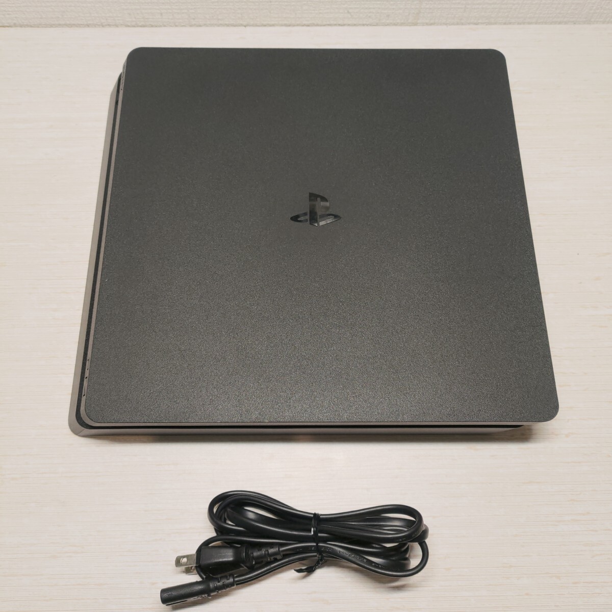 PlayStation4 PS4 CUH-2100A 500GB ジェットブラック 本体のみ PlayStation4 PS4 CUH-2100A 500GB ジェットブラック 本体のみ