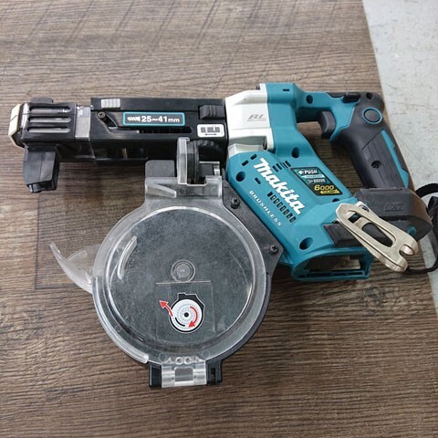 【中古現状品】MAKITA　マキタ　FR451D　充電式オートパックスクリュードライバ　本体のみ