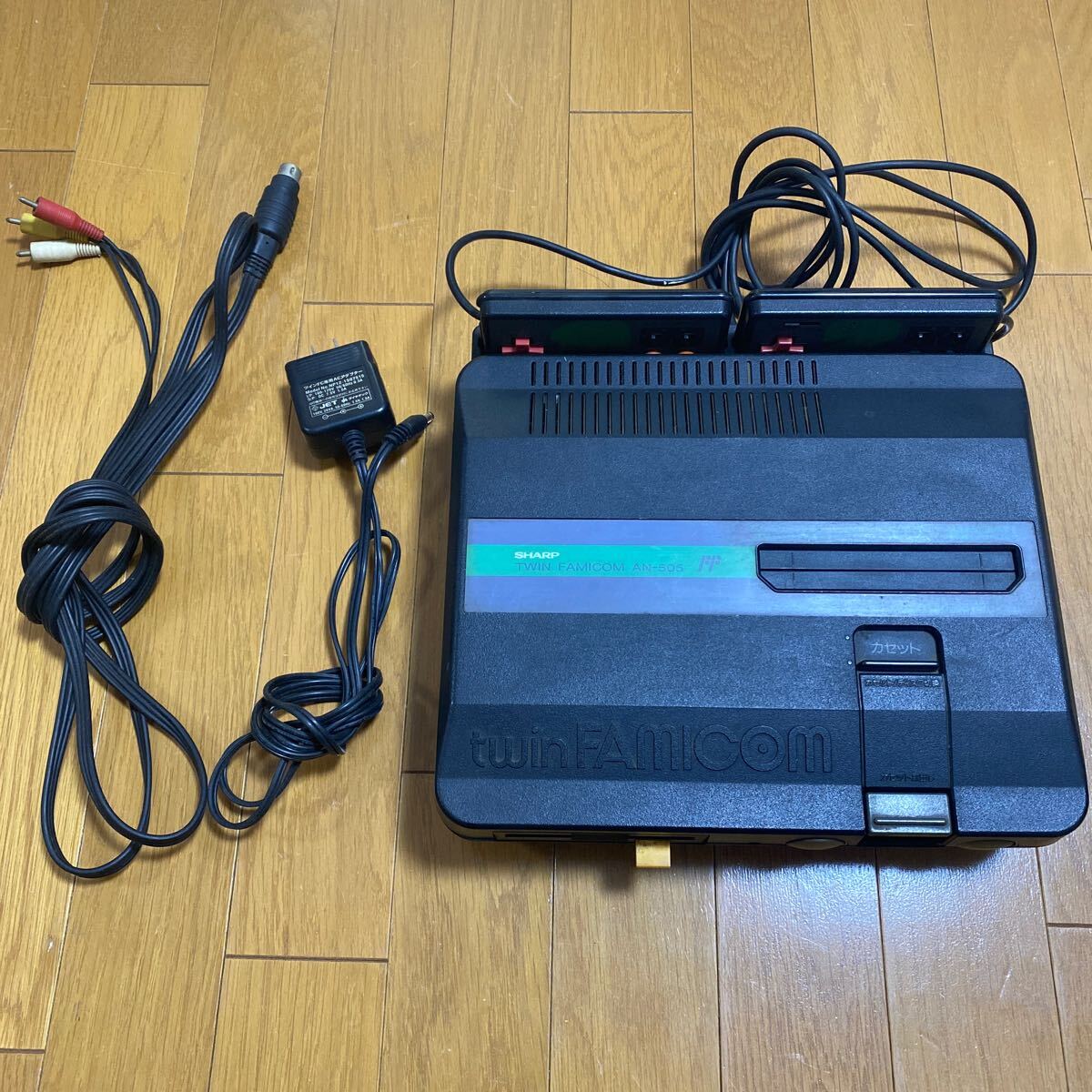 整備品】ツインファミコン 本体一式|Nintendo Switch 整備品】ツインファミコン 本体一式|Nintendo Switch