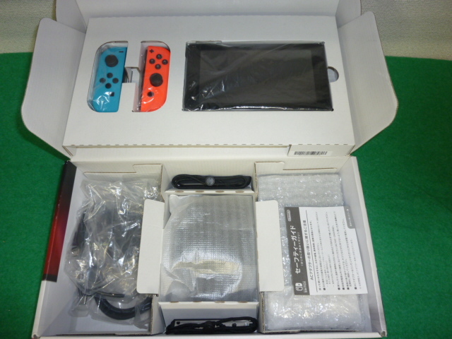 Nintendo Switch 本体 / 付属品完備 / 未対策機 Ver 9 0 1 Nintendo Switch 本体 / 付属品完備 / 未対策機 Ver 9 0 1