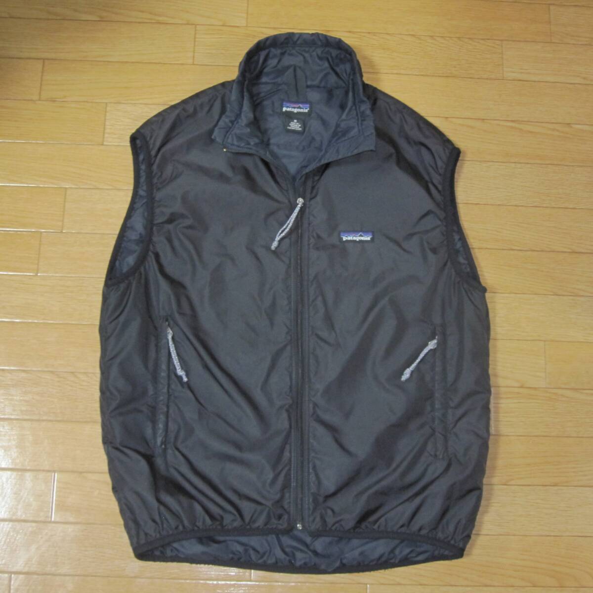 14892円 ☆ パタゴニア パフボール ベスト (M) 黒 / 2002年 14892円 ☆ パタゴニア パフボール ベスト (M) 黒 / 2002年