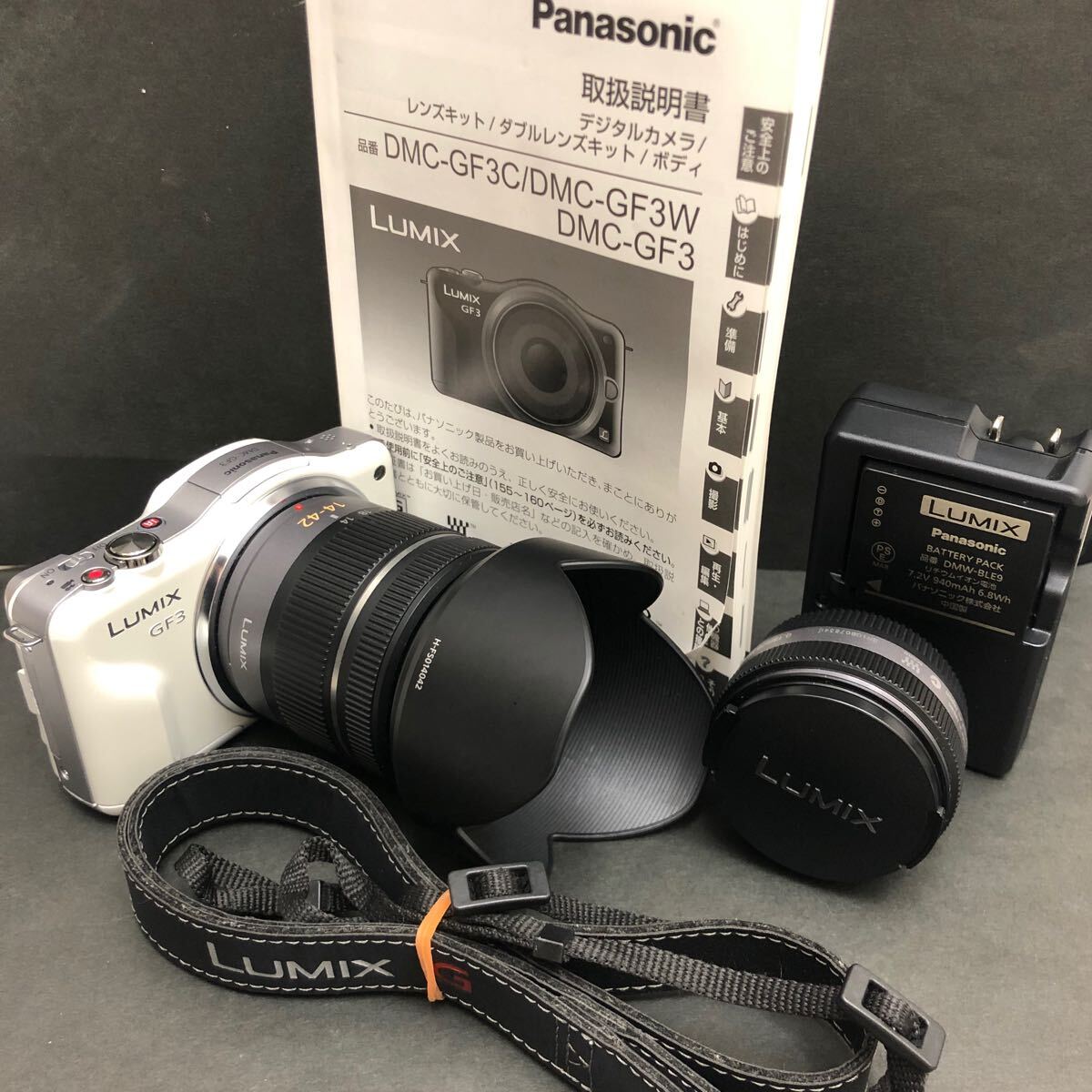 ■ パナソニック LUMIX DMC-GF3 ミラーレス一眼 14-42 H-FS014042 レンズ　G1:2.5/14 0.18m/0.59ft H-H014 レンズ ホワイトカラー　カメラ