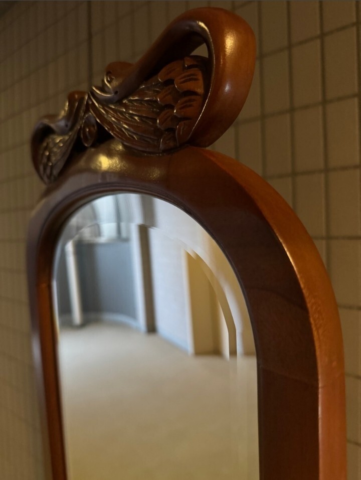 美品 希少なデザイン木枠 幅45×高153㎝ スリム ミラー 姿見 美品 希少なデザイン木枠 幅45×高153㎝ スリム ミラー 姿見