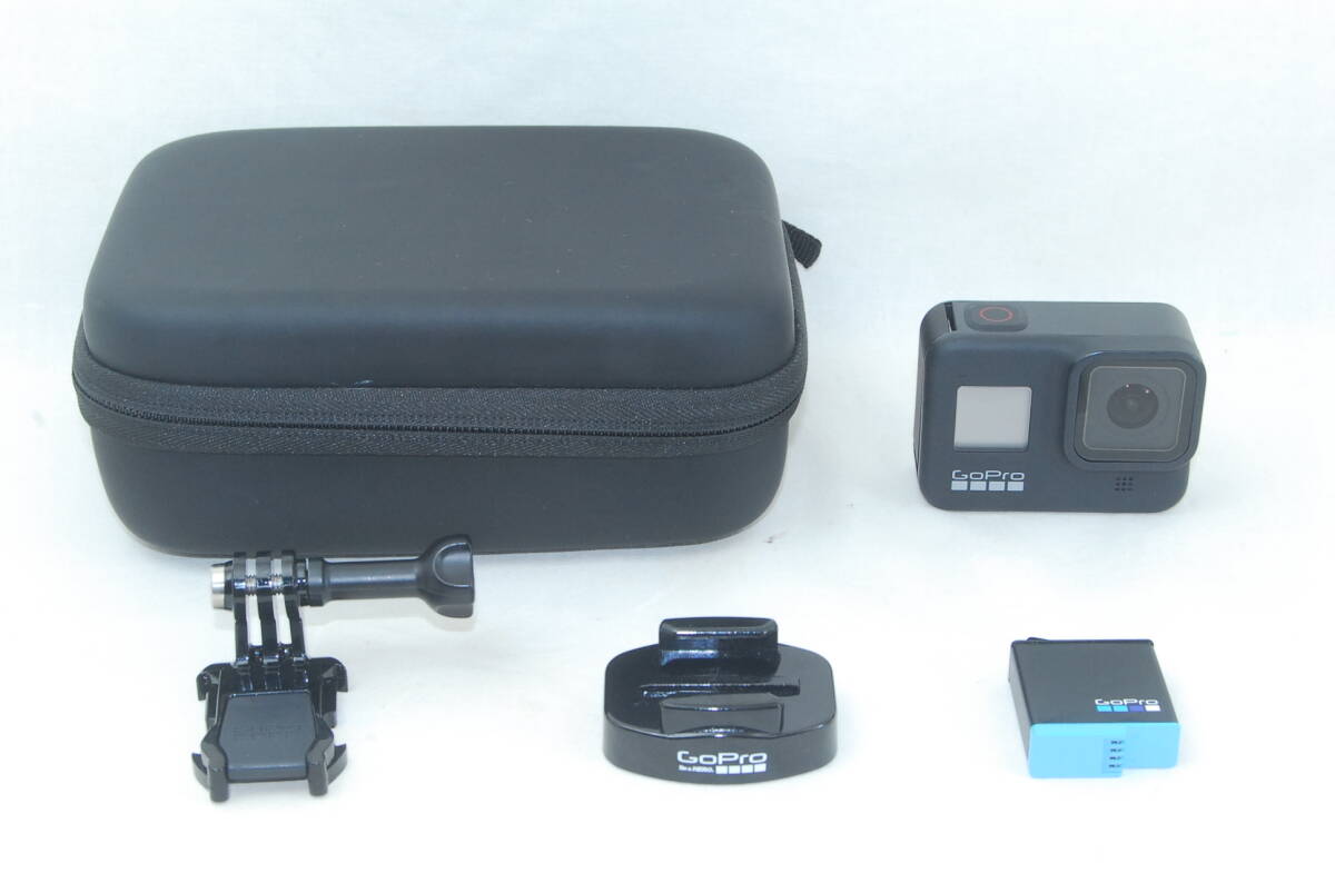 美品 GoPro ゴープロ HERO8 Black CHDHX-802-FW ケース付き 美品 GoPro ゴープロ HERO8 Black CHDHX-802-FW ケース付き