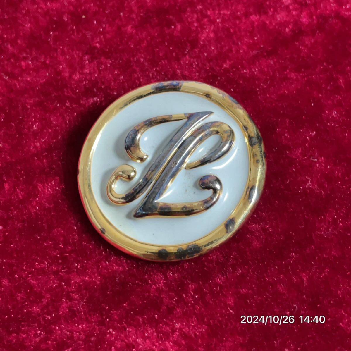LANVINランバン ブランドロゴ バイカラー ブローチ ピンバッジ アクセサリー