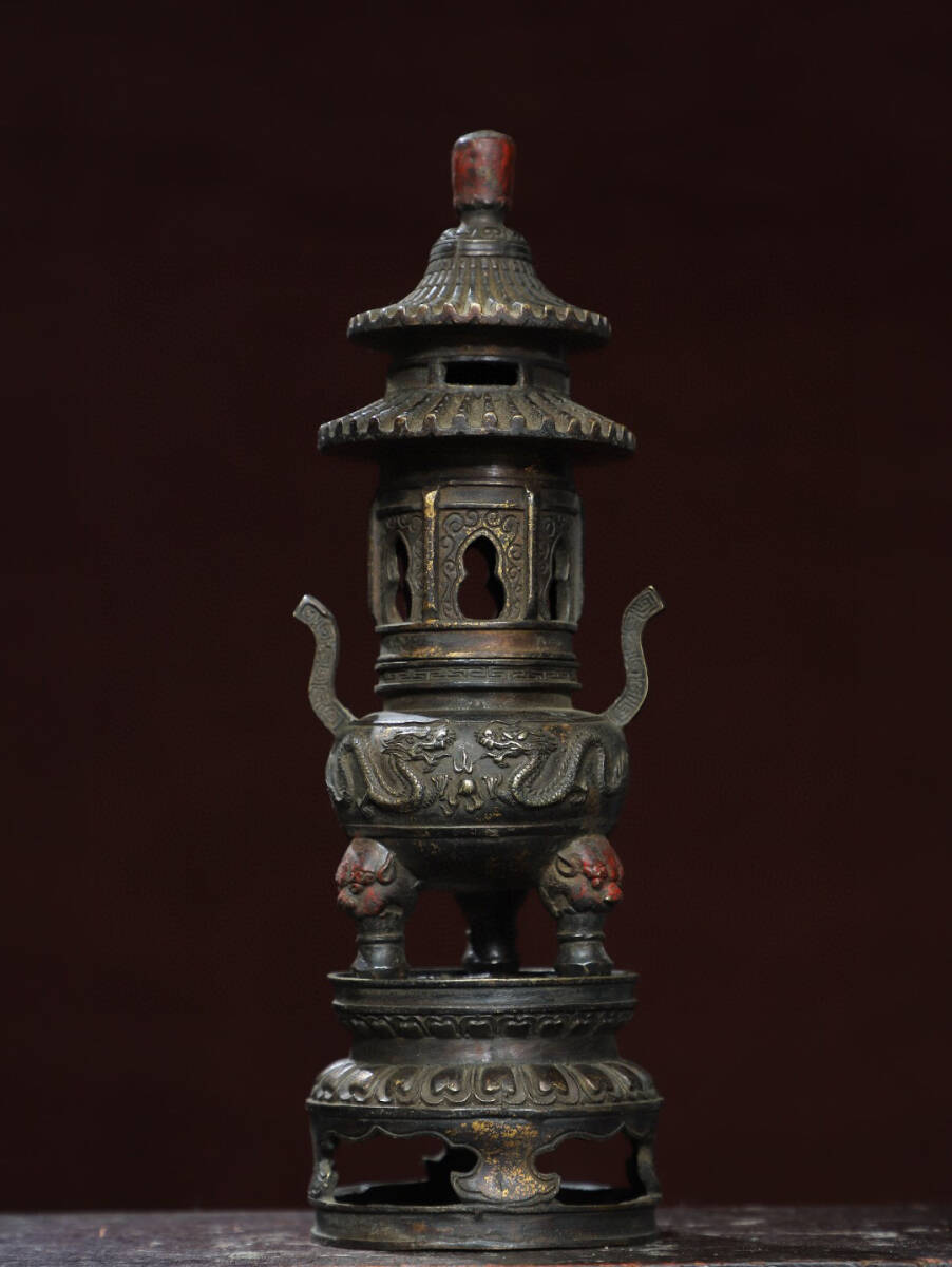 超珍館蔵】銅製 拓金 雙龍戲珠熏香炉 置物 古賞物 超珍館蔵】銅製 拓金 雙龍戲珠熏香炉 置物 古賞物