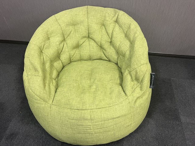 【中古美品】アンビエントラウンジ バタフライ ソファー 一人掛け ビーズ 緑(ライム)