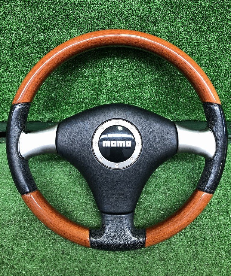 ☆ミラ　L250S　MOMO　ウッドステアリング　擦れ・キズ・色落ち有り　現状品　送料サイズ【B】