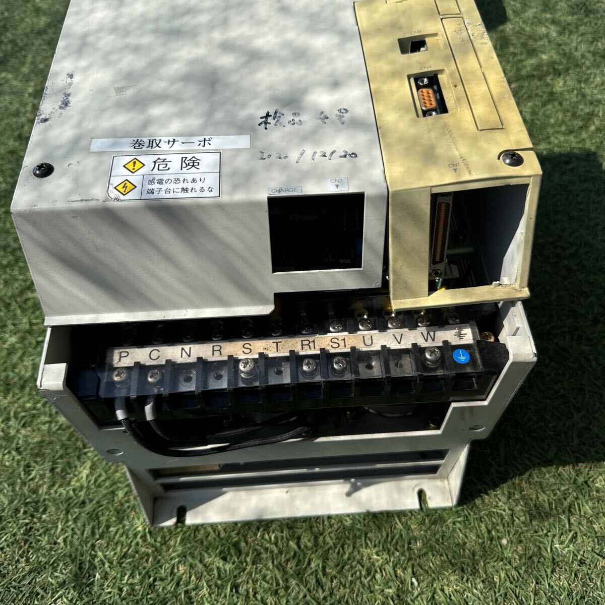 4Y281 三菱 MR-H700A ACサーボドライブ 200-220VAC 7kW 37A 三菱 4Y281 三菱 MR-H700A ACサーボドライブ 200-220VAC 7kW 37A 三菱