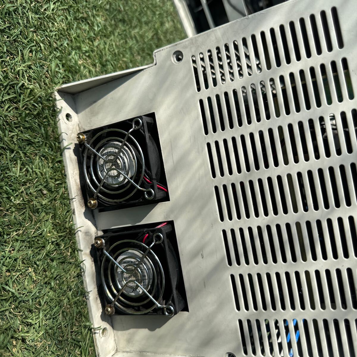 4Y281 三菱 MR-H700A ACサーボドライブ 200-220VAC 7kW 37A 三菱 4Y281 三菱 MR-H700A ACサーボドライブ 200-220VAC 7kW 37A 三菱