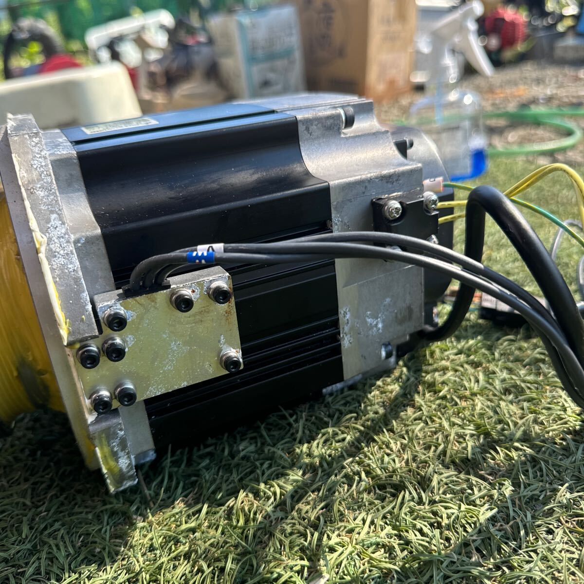 三菱　AC サーボモーター　HF-SWS133B-S1 動作保証付き 三菱 AC サーボモーター HF-SWS133B-S1 動作保証付き 三菱AC