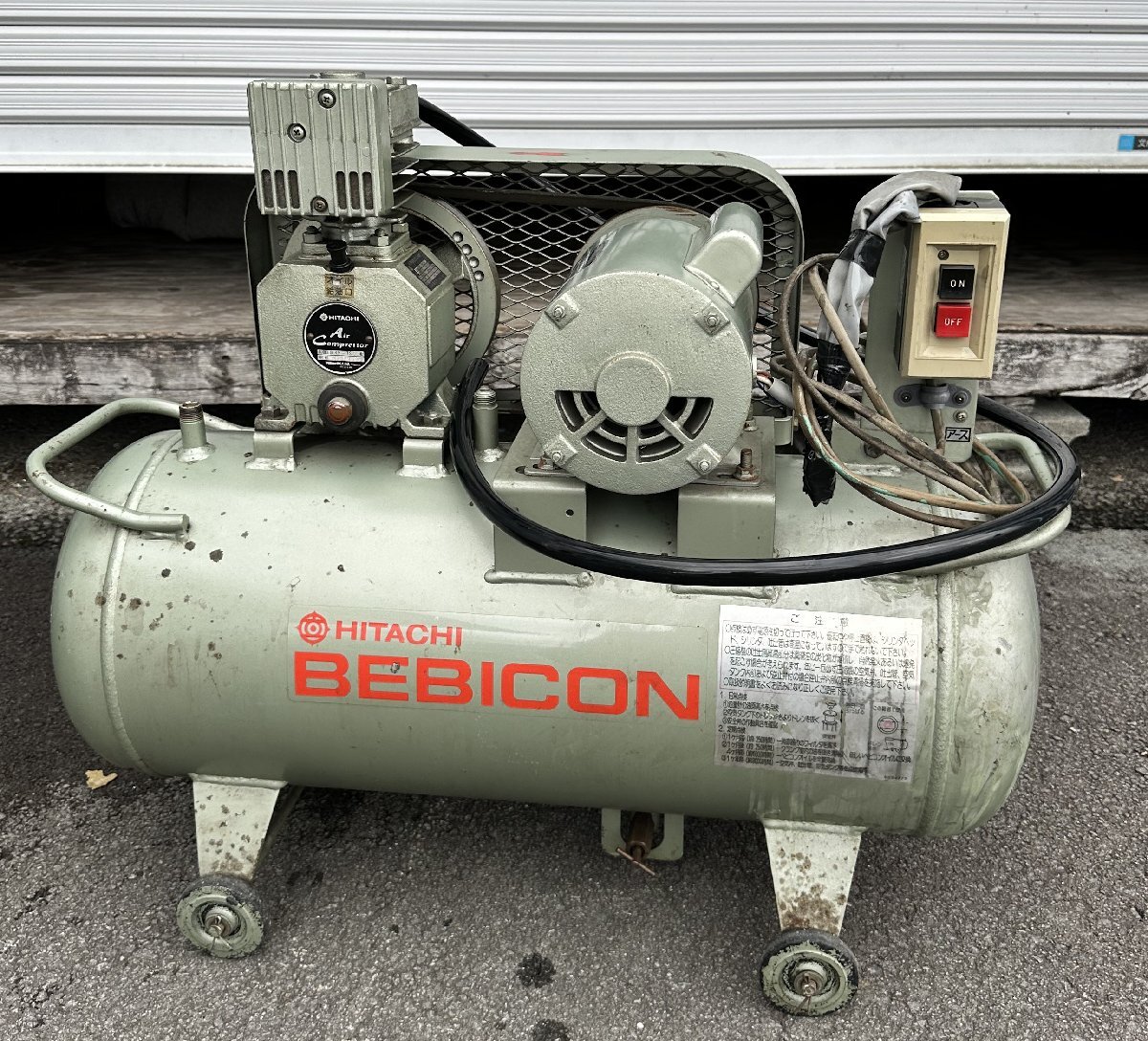 used HITACHI ベビコン 日立 エアーコンプレッサー 0.4P-7S 60Hz タンク容量38L 100V 50Hz 静岡県裾野市