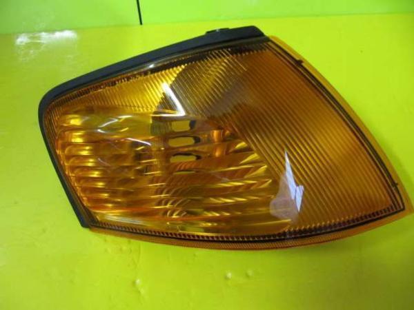  Nissan original AD VFY11 right corner lamp used 900158