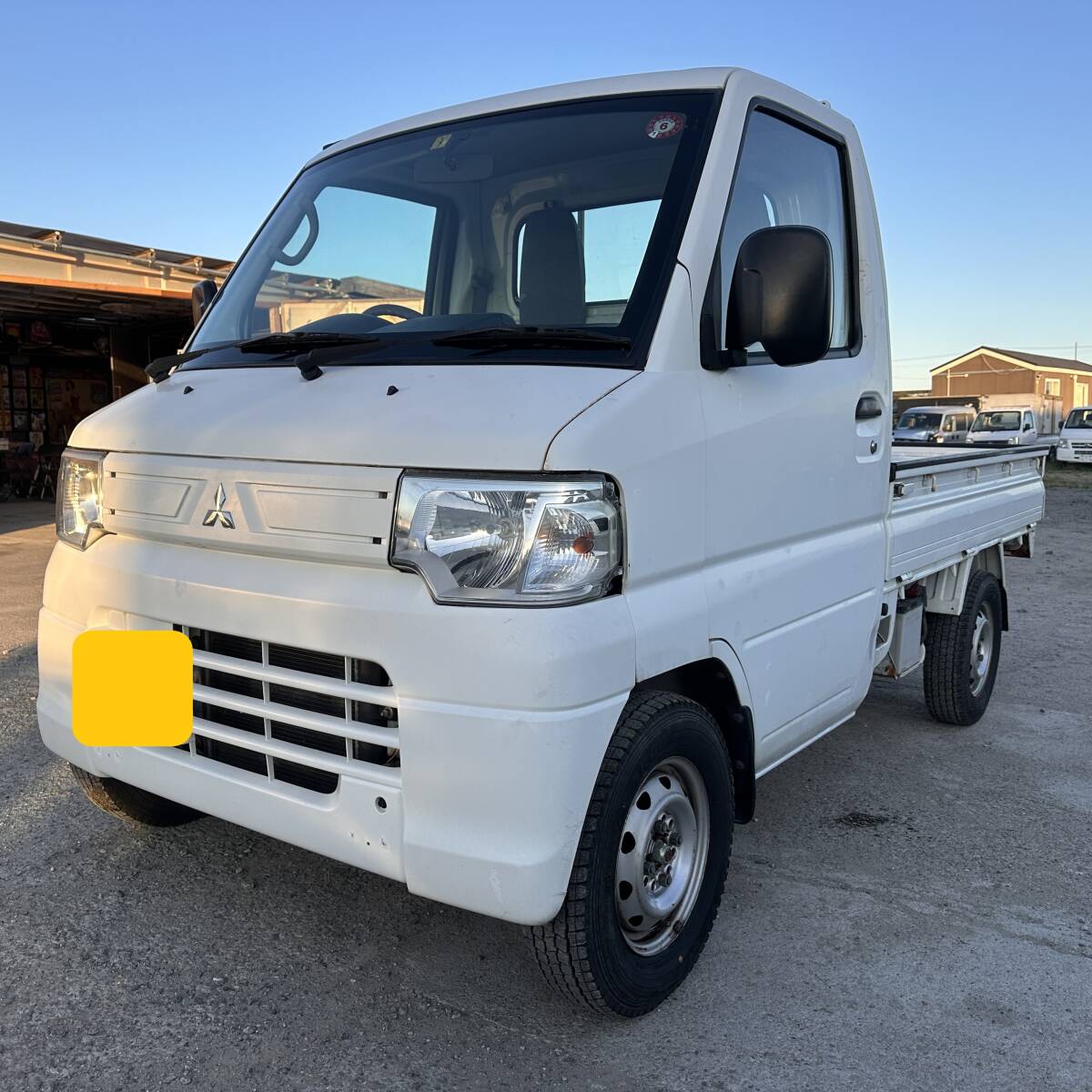 平成24年式 ミニキャブトラック Vタイプ 車検満タン8年10月まで 実走行64，428km 切替4WD 5速MT マニュアル パワステ 軽トラック