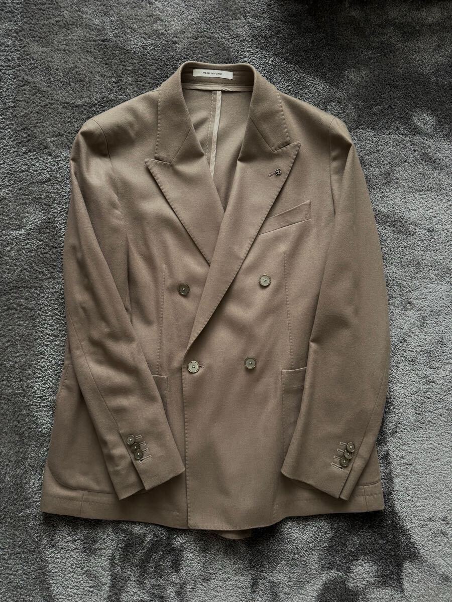 【未使用品】タリアトーレ TAGLIATORE ウール セットアップ イージーウェア サイズ 48 伊勢丹購入 上代16万　モカ