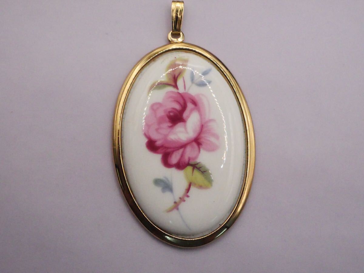 【5960】BONE CHINA ボーン チャイナ COALPORT MADE IN ENGLAND ネックレストップ ペンダントトップ アクセサリー TIA