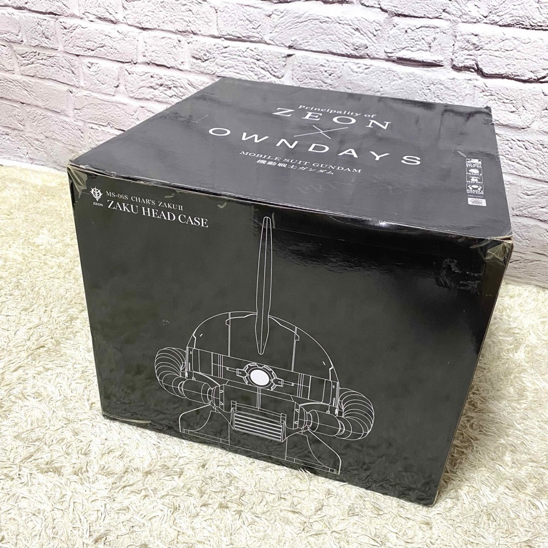 ザク オンデーズ ZAKU HEAD CASE メガネケース 全世界限定2500個 ザク オンデーズ ZAKU HEAD CASE メガネケース 全世界限定2500個