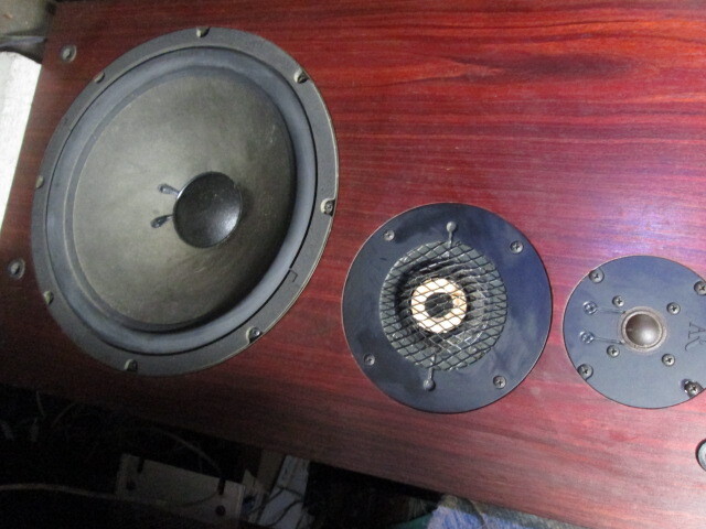 *AR-303A-SP speaker 