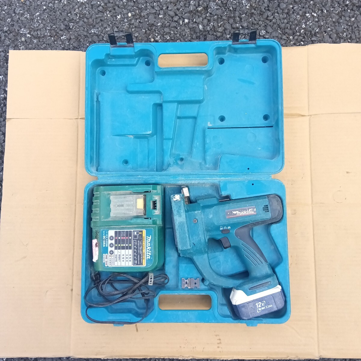 大特価！！！　★即決12900円★　SC100D　マキタ　MAKITA　充電式全ネジカッタ