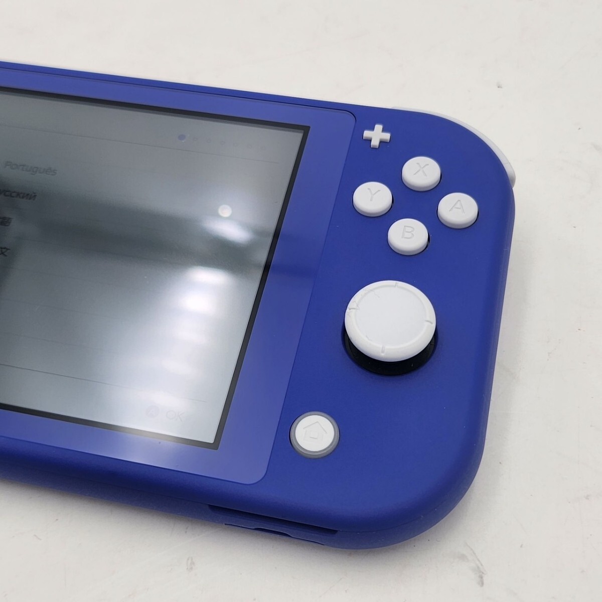 任天堂 Nintendo Switch Lite 紫 HDH-001 Nintendo Switch Lite 紫 HDH-001