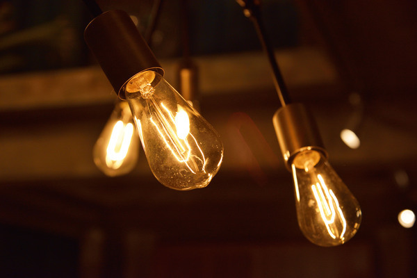 東谷 ペンダントライト ブラック W109-71×D6-104×H38-86 LHT-727BK おしゃれ 照明 レトロ アンティーク メーカー直送 送料無(wú)料