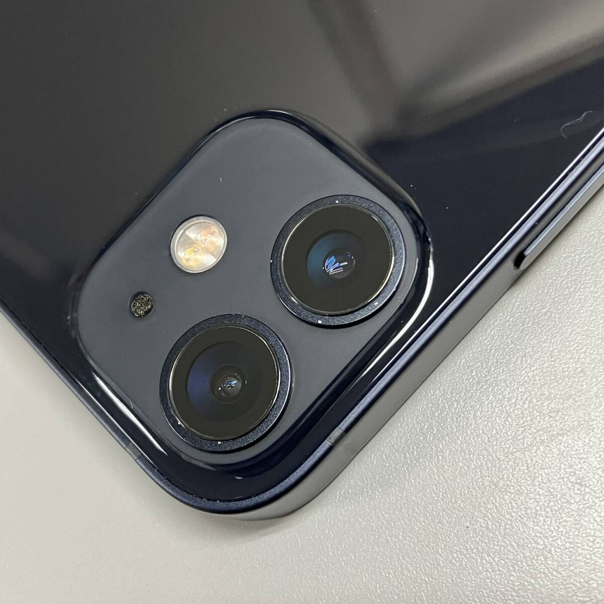 新品バッテリー残量100%☆大容量128GB☆ iPhone12mini☆本体 新品バッテリー残量100%☆大容量128GB☆ iPhone12mini☆本体