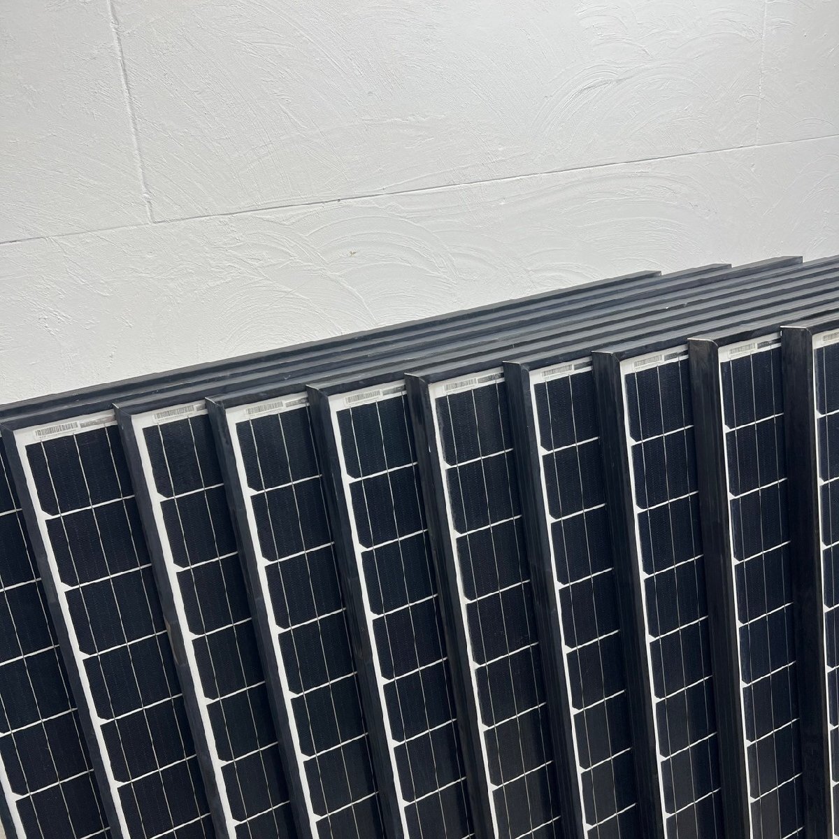Yahoo!オークション - サンテックパワー 太陽光パネル STP315S Yahoo!オークション - サンテックパワー 太陽光パネル STP315S